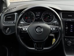 
Volkswagen Golf R-Line 2.0 Tdi,balta full									
