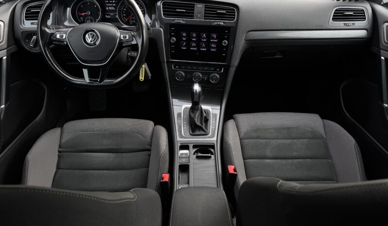 
Volkswagen Golf R-Line 2.0 Tdi,balta full									