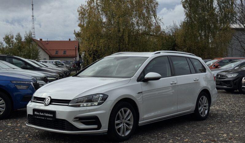 
Volkswagen Golf R-Line 2.0 Tdi,balta full									