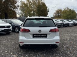 
Volkswagen Golf R-Line 2.0 Tdi,balta full									