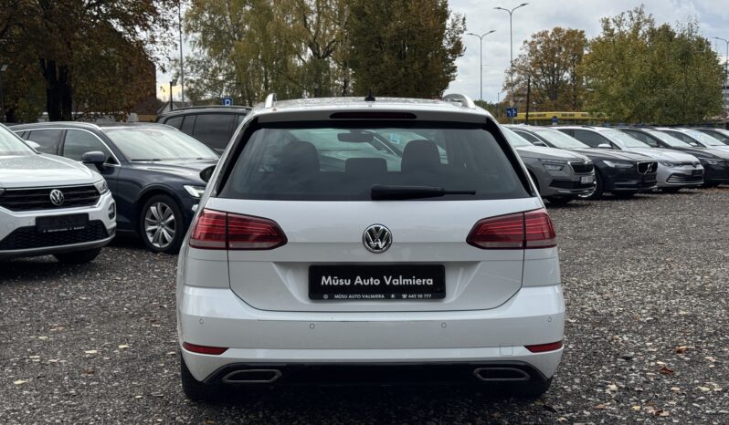 
Volkswagen Golf R-Line 2.0 Tdi,balta full									