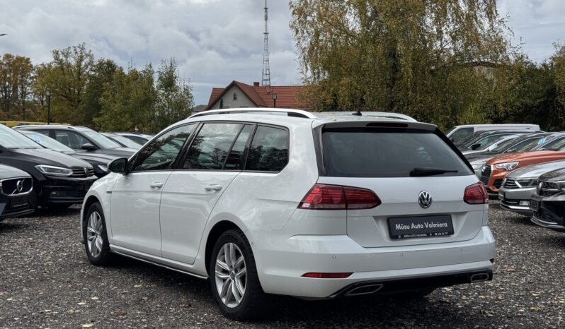 
Volkswagen Golf R-Line 2.0 Tdi,balta full									