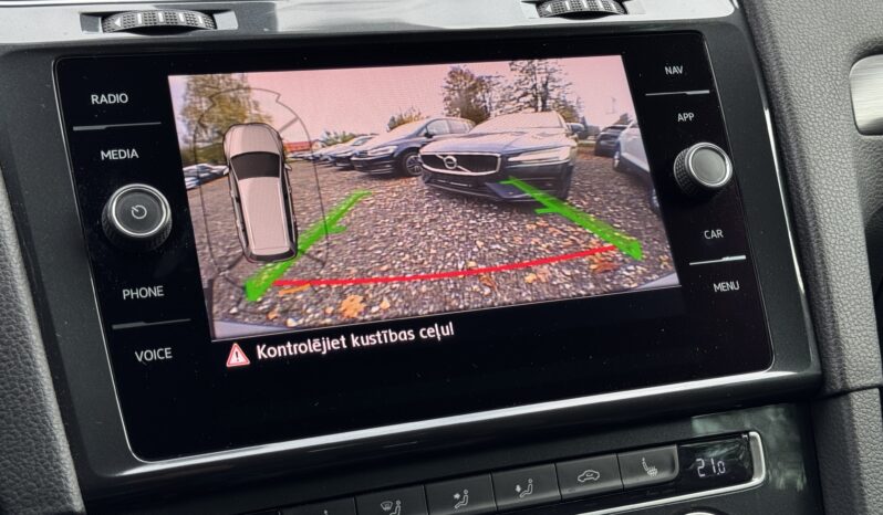 
Volkswagen Golf 7, 2.0Tdi, 150Zs,pelēka full									
