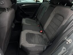 
Volkswagen Golf 7, 2.0Tdi, 150Zs,pelēka full									