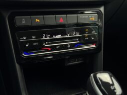 
Volkswagen T-Cross, 1.0L,zaļš full									
