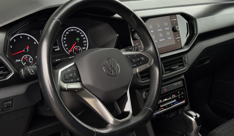 
Volkswagen T-Cross, 1.0L,zaļš full									