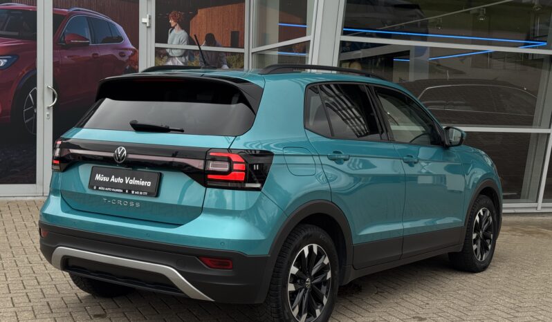 
Volkswagen T-Cross, 1.0L,zaļš full									