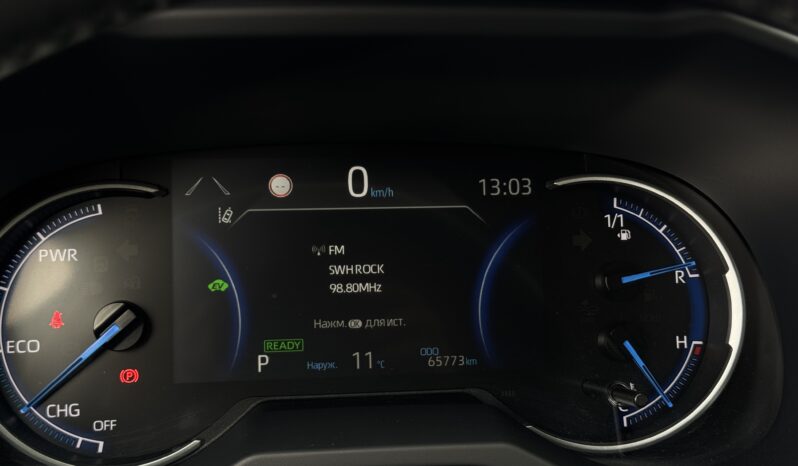 
Toyota Rav 4 Hybrid, 2.5L,awd,balta full									