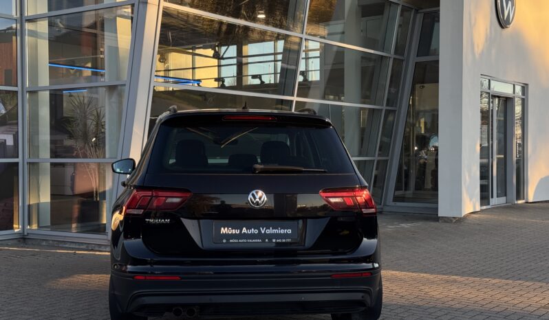 
VW Tiguan 2, 0Tdi 110kw/150zs. Automātiskā ātrumkārba,melna full									