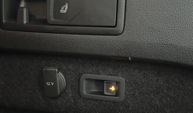 
Volkswagen Passat Variant 1.5 Tsi,automāts,balta full									