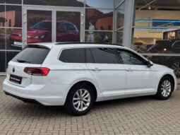 Volkswagen Passat Variant 1.5 Tsi,automāts,balta full