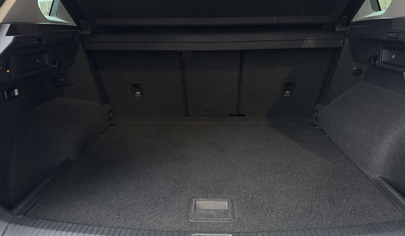 
Volkswagen Tiguan 1.5 Tsi (Benzīns) Life,150zs,autom.,pelēka full									