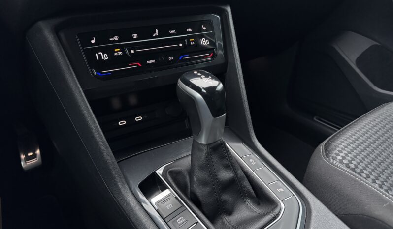 
Volkswagen Tiguan 1.5 Tsi (Benzīns) Life,150zs,autom.,pelēka full									