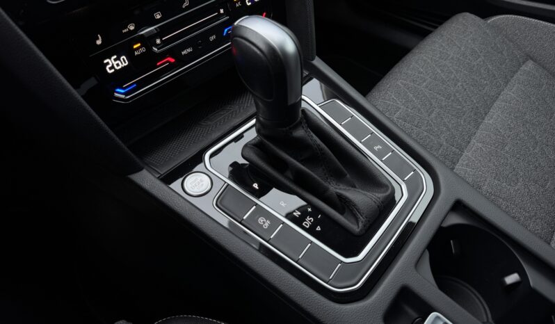 
Volkswagen Passat Variant 1.5 Tsi,automāts,balta full									