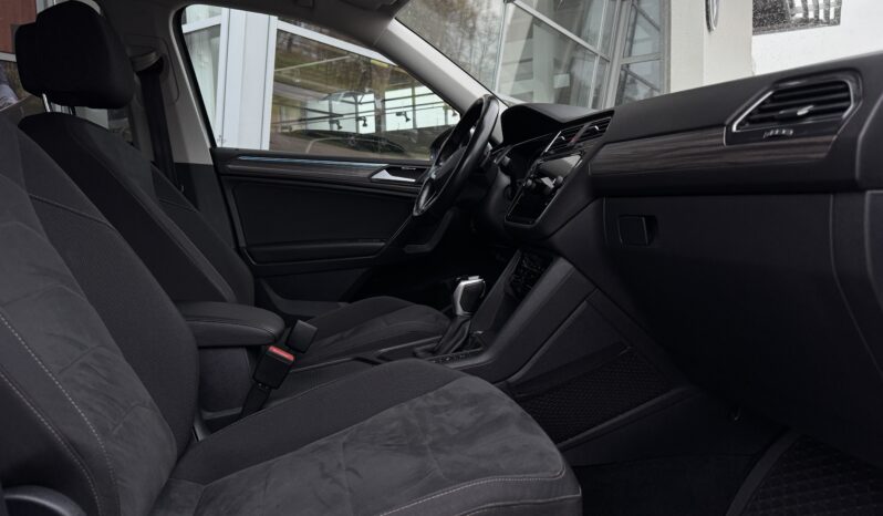 
Volkswagen Tiguan Allspace, 2.0Tdi, 150Zs,pelēka full									