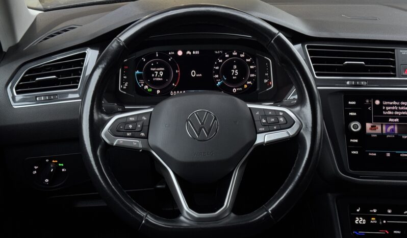 
Volkswagen Tiguan Allspace, 2.0Tdi, 150Zs,pelēka full									