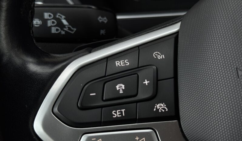 
Volkswagen Tiguan Allspace, 2.0Tdi, 150Zs,pelēka full									